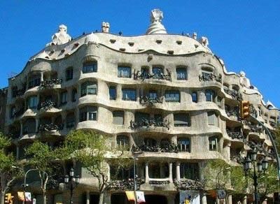 背上行囊，讓心去旅行：全球最吸引人的20個(gè)旅游目的地